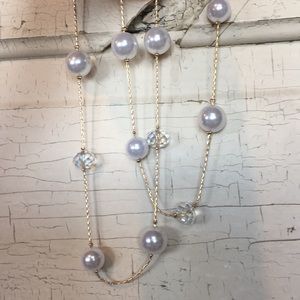 NWT Faux Pearl & Bead Long boho necklace
